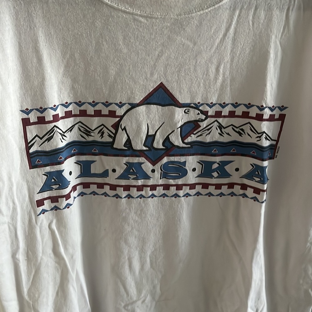 Alaska Unisex White Short Sleeve Polar Bear T-Shirt Size Large - Picture 2 of 4